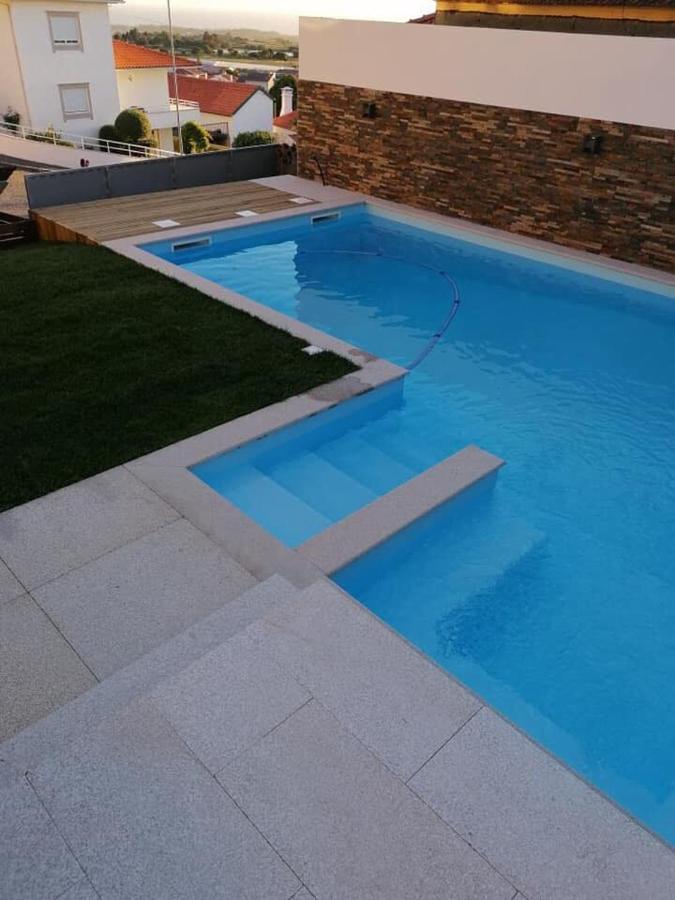 Moradia Com Piscina T4 Βίλα Εσποσέντε Εξωτερικό φωτογραφία